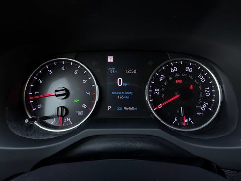 Used 2019 Toyota RAV4 XLE FWD image 42