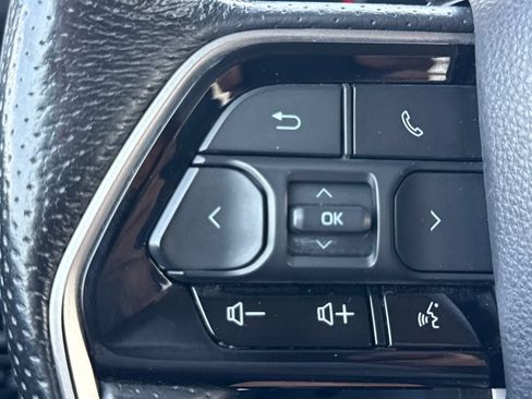 Used 2022 Toyota Tundra SR5 AWD/4WD image 25
