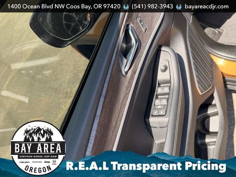 New 2026 Jeep Grand Cherokee L Limited AWD/4WD image 12
