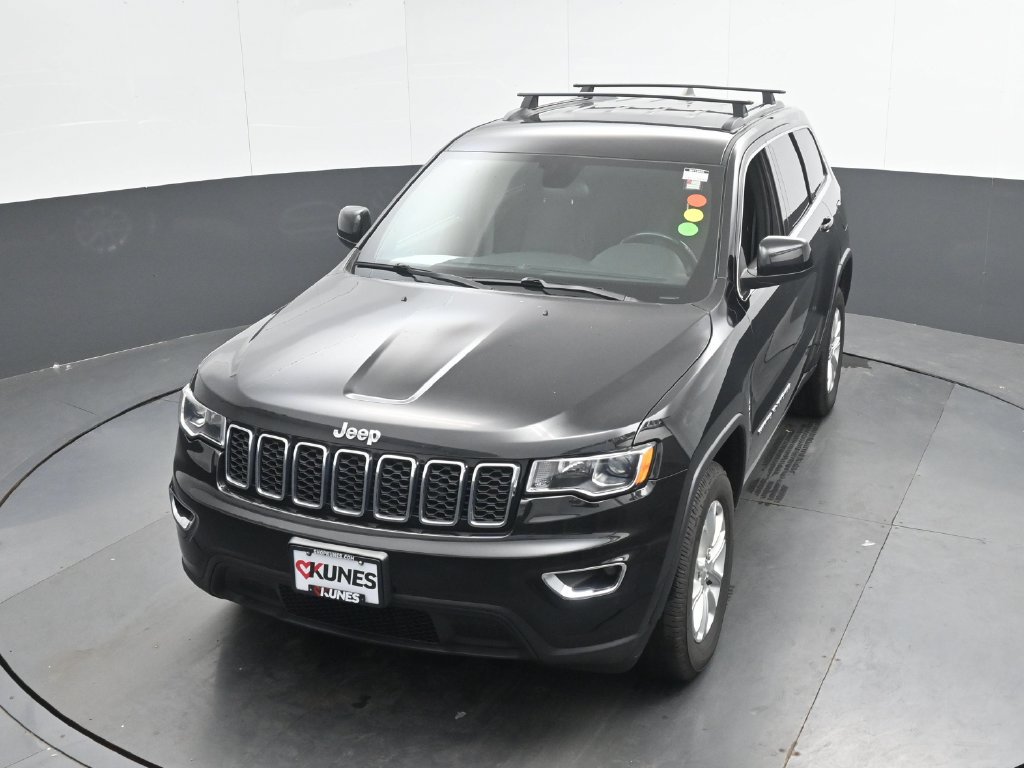 Used 2021 Jeep Grand Cherokee Laredo AWD/4WD image 33