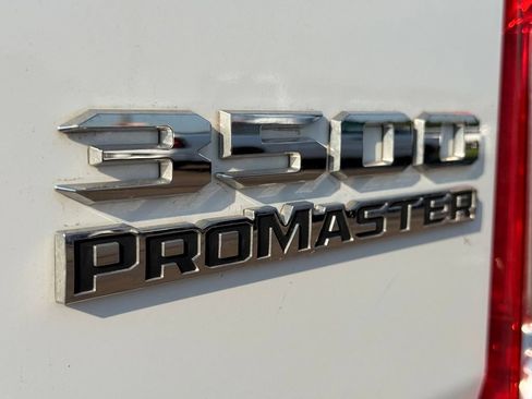 Used 2025 RAM ProMaster 3500 w/ Convenience Group FWD image 15