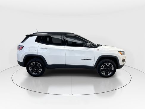 Used 2018 Jeep Compass Trailhawk w/ Leather Interior Group image 9