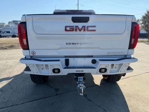 Used 2020 GMC Sierra 2500 Denali w/ Denali Ultimate Package image 4