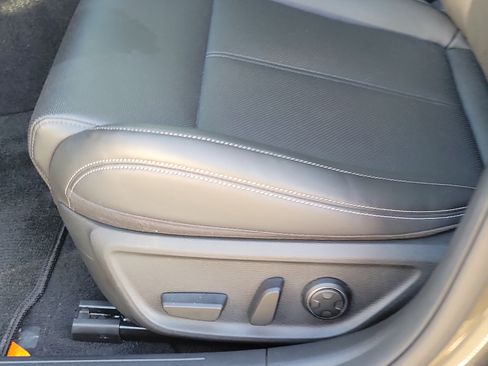 Certified 2026 Genesis G70 2.5T AWD/4WD image 17