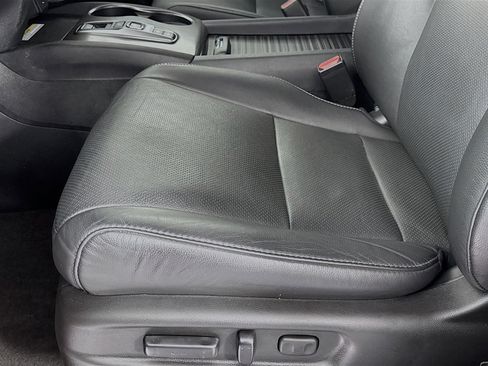 Certified 2023 Honda Passport EX-L image 18