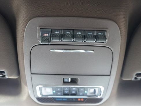 Certified 2025 Ford F250 King Ranch w/ Chrome Package image 19