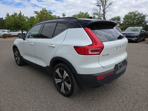Used 2023 Volvo XC40 Recharge Plus AWD/4WD image 2