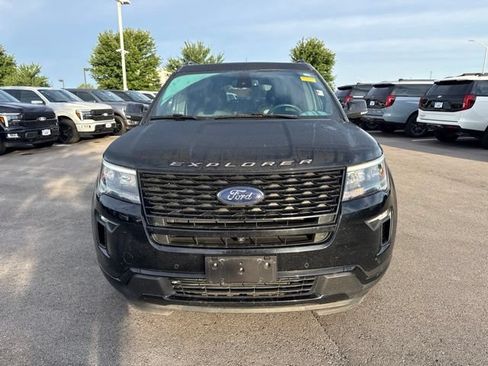 Used 2018 Ford Explorer Sport w/ Equipment Group 401A AWD/4WD image 2
