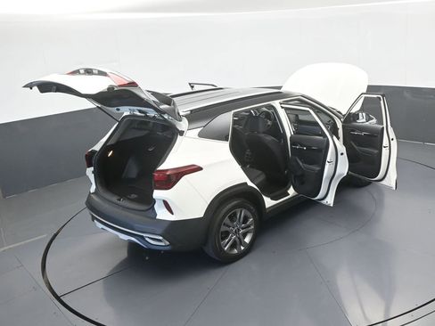 Used 2023 Kia Seltos S FWD image 62