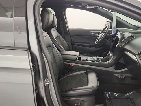 Certified 2024 Ford Edge ST-Line AWD/4WD image 32