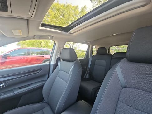 Used 2024 Honda CR-V EX image 8