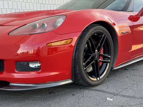 Used 2009 Chevrolet Corvette Z06 w/ Preferred Equipment Group image 13
