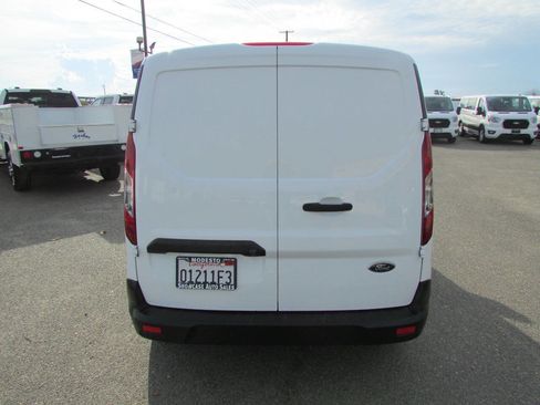 Used 2021 Ford Transit Connect XLT image 7