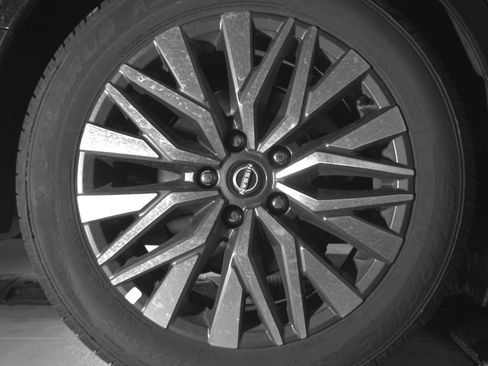 Used 2025 Nissan Altima 2.5 SV image 15