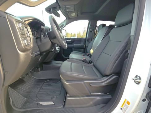 New 2026 GMC Sierra 2500 Pro w/ Convenience Package image 13