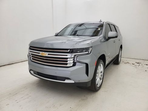 Used 2024 Chevrolet Tahoe High Country image 33