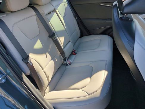 Certified 2025 Kia Niro EX image 25