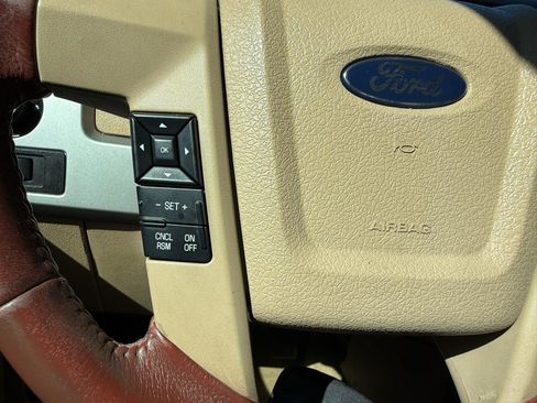 Used 2013 Ford F150 King Ranch w/ King Ranch Luxury Pkg AWD/4WD image 22