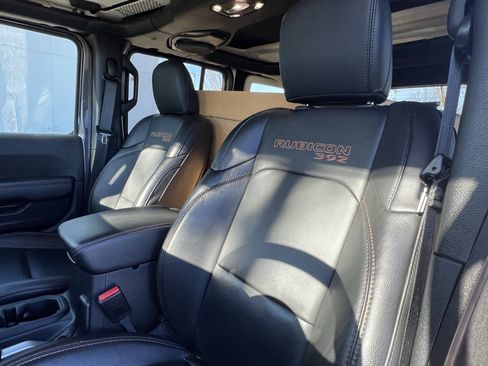 Used 2021 Jeep Wrangler Unlimited Rubicon w/ Dual Top Group image 16