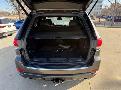 Used 2020 Jeep Grand Cherokee Overland image 8