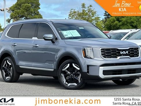 Certified 2025 Kia Telluride S FWD image 1