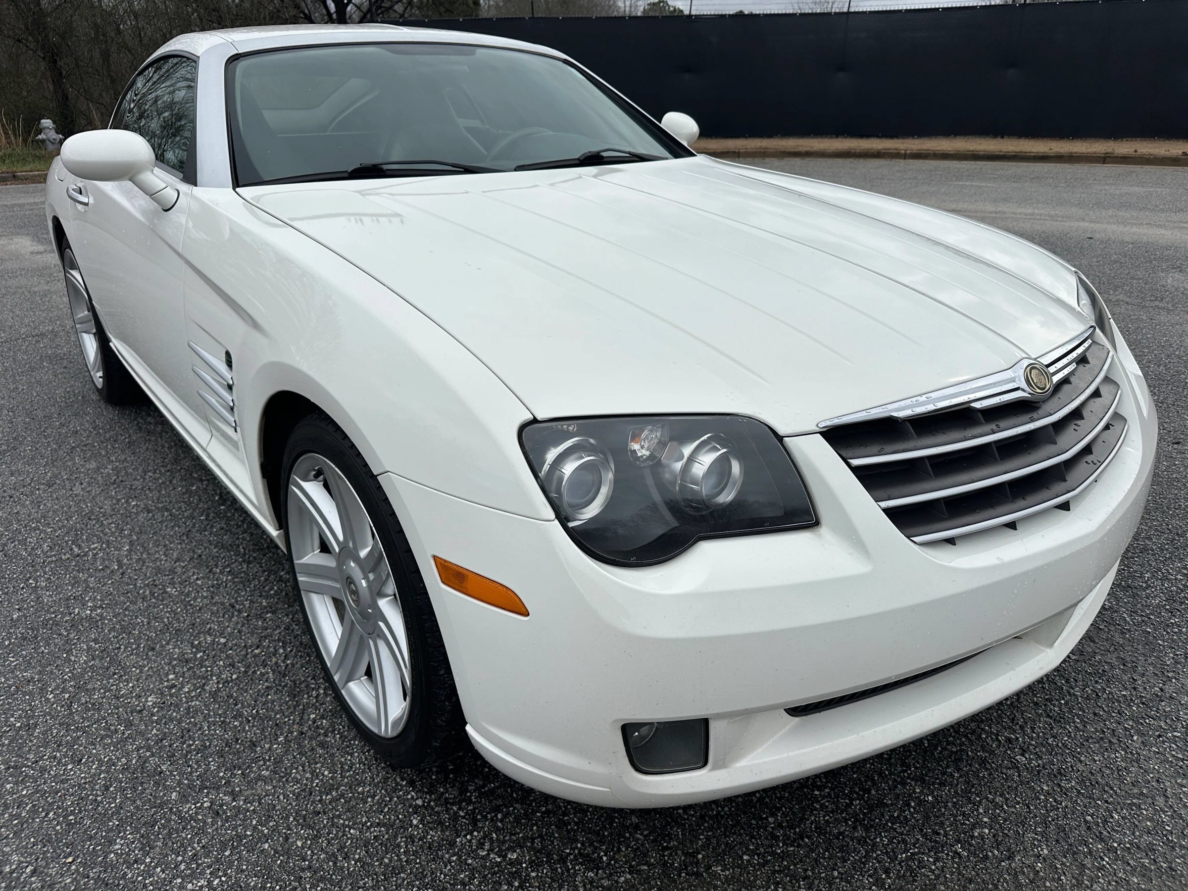 Used 2004 Chrysler Crossfire Coupe RWD image 6