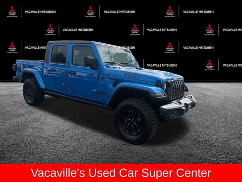 Used 2022 Jeep Gladiator Sport AWD/4WD image 7