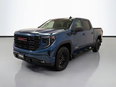 Used 2024 GMC Sierra 1500 Elevation AWD/4WD image 5