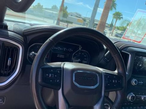 Used 2022 GMC Sierra 2500 Denali AWD/4WD image 27