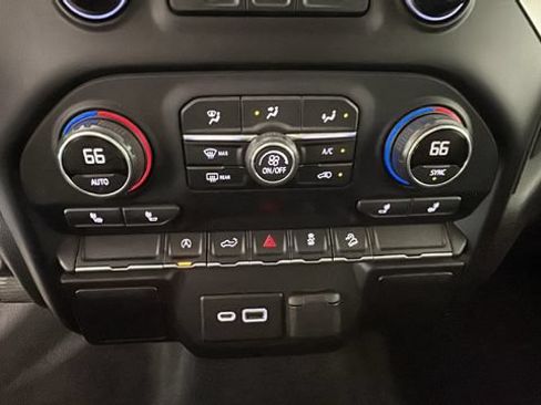 Used 2019 Chevrolet Silverado 1500 RST w/ All-Star Edition AWD/4WD image 22