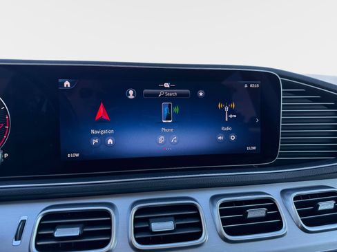 Used 2024 Mercedes-Benz GLE 350 4MATIC image 45