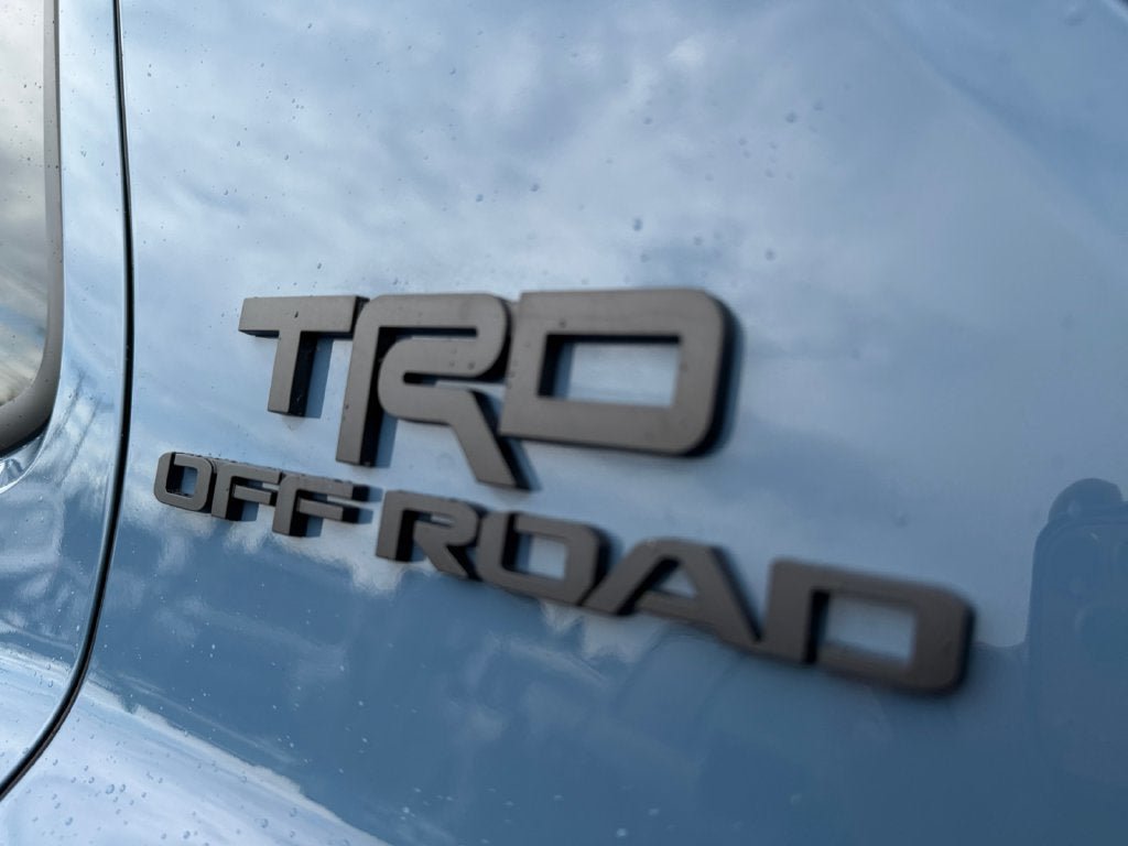 Used 2025 Toyota 4Runner TRD Off-Road AWD/4WD image 35