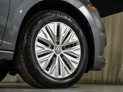 Used 2019 Volkswagen Jetta S w/ Driver Assistance Package image 47