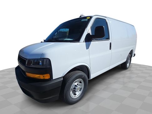 New 2025 Chevrolet Express 2500 w/ Enhanced Convenience Package image 34