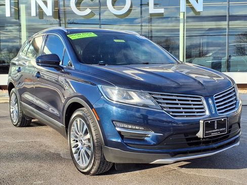 Used 2017 Lincoln MKC Reserve image 28