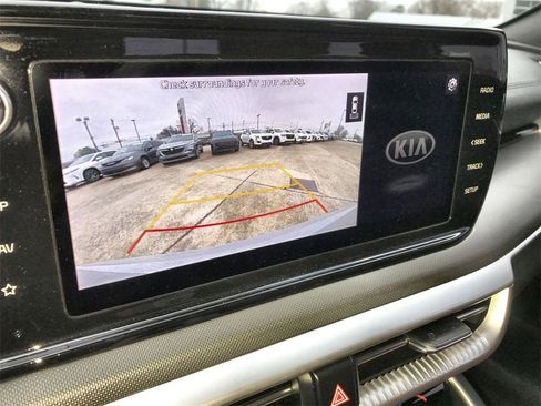 Used 2021 Kia K5 GT-Line image 17