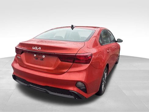 Certified 2023 Kia Forte LXS w/ LXS Technology Package image 18