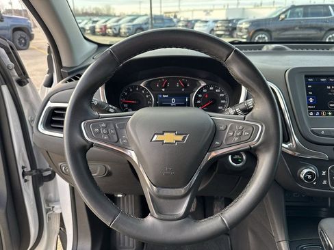 Certified 2024 Chevrolet Equinox LT image 10