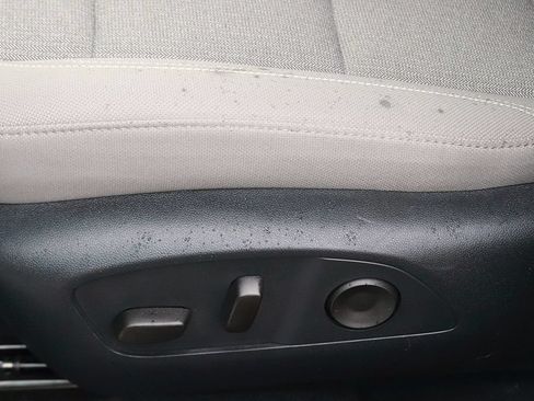 Used 2025 GMC Acadia Elevation FWD image 20