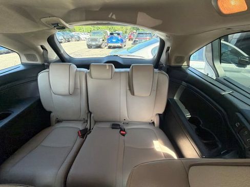Used 2023 Honda Odyssey Elite image 17