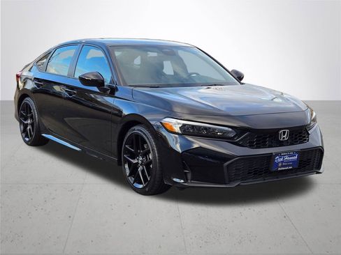 Used 2025 Honda Civic Sport image 4