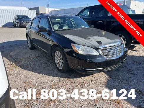 Used 2013 Chrysler 200 Touring image 1