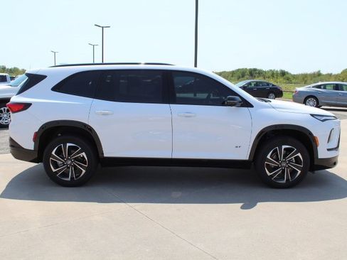 New 2026 Buick Enclave Sport Touring w/ Power Package image 6