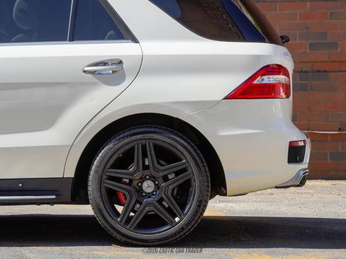 Used 2015 Mercedes-Benz ML 63 AMG 4MATIC image 5