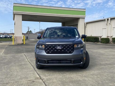 New 2025 Ford Maverick XLT w/ Equipment Group 302A image 9