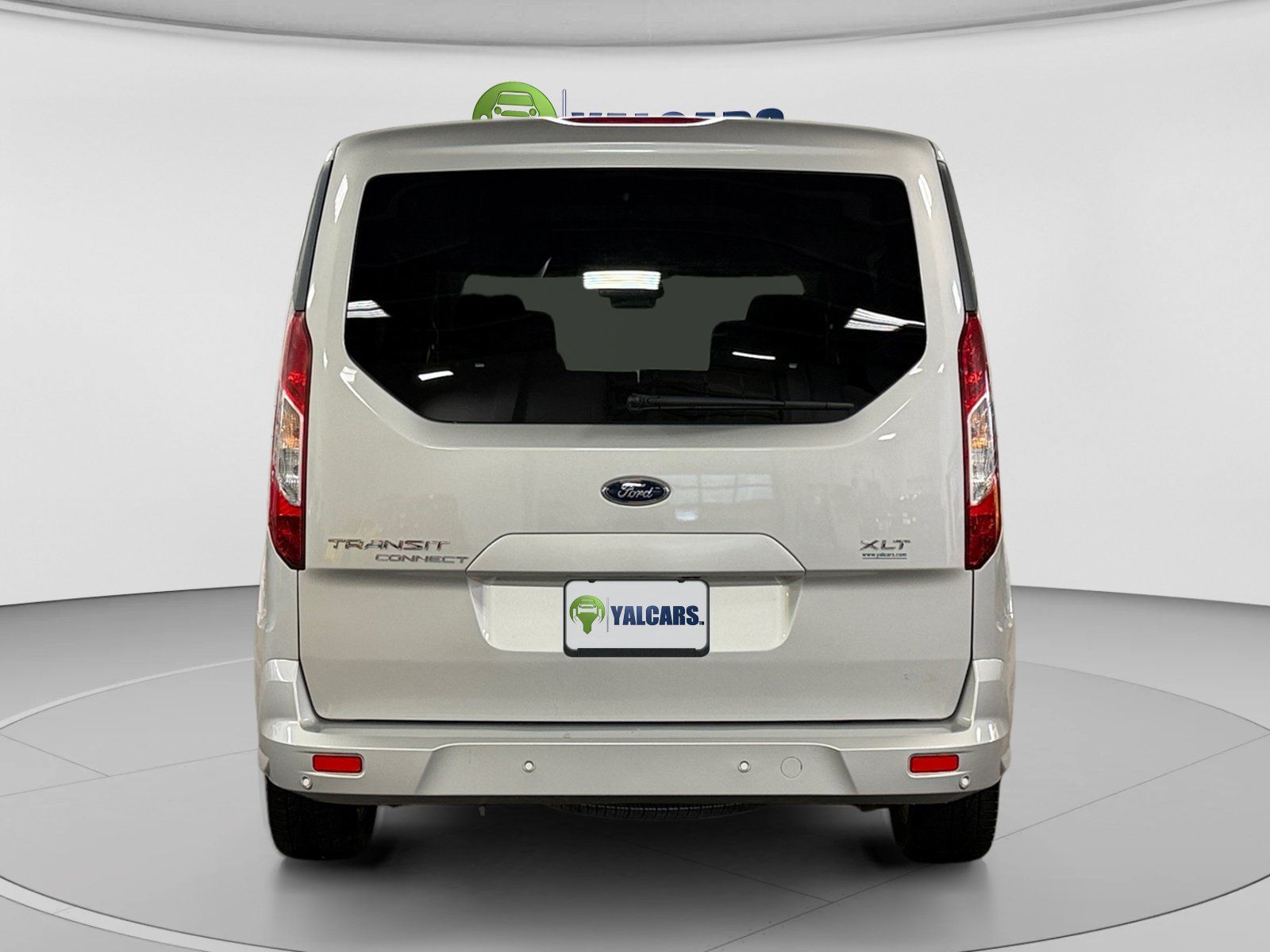 Used 2019 Ford Transit Connect XLT FWD image 4