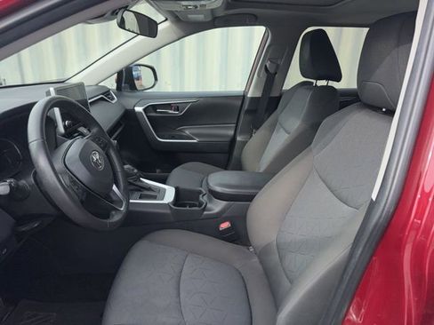 Used 2023 Toyota RAV4 XLE image 9
