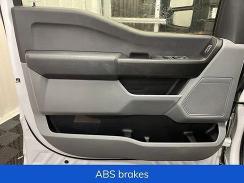 Used 2024 Ford F250 XL w/ XL Chrome Package image 9