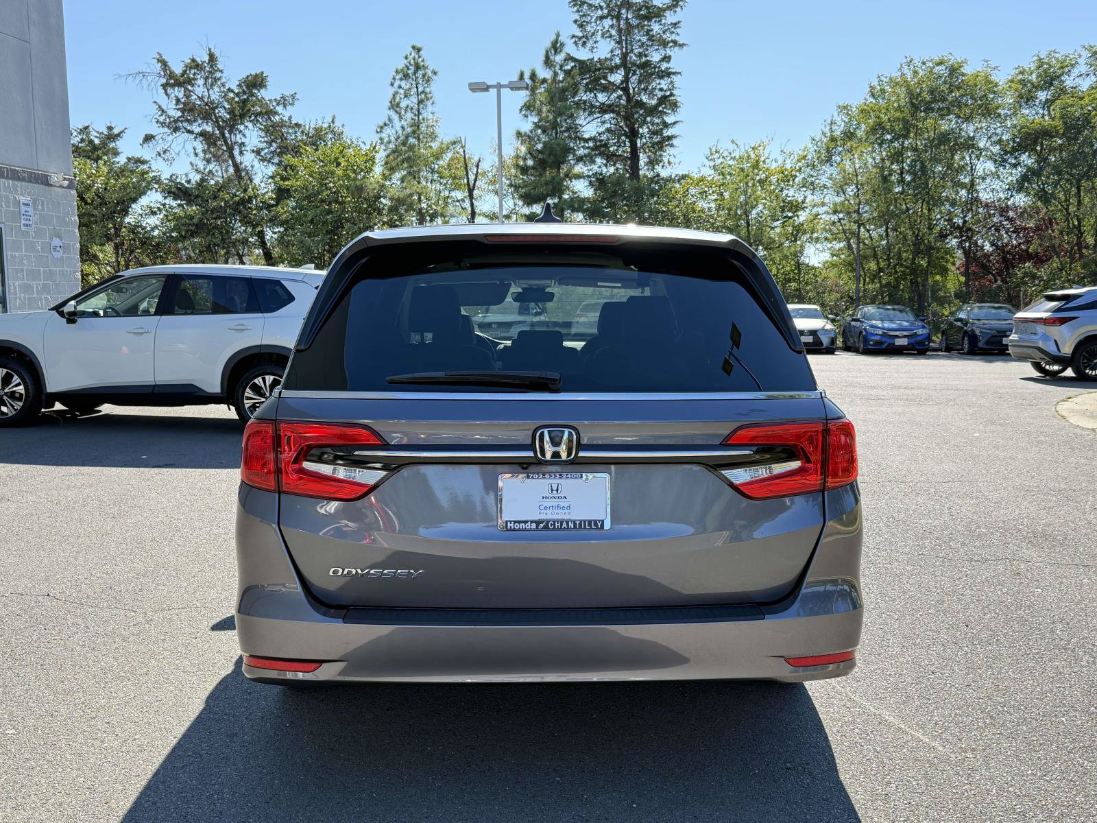 Certified 2024 Honda Odyssey EX-L image 3