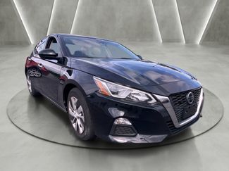 Used 2021 Nissan Altima 2.5 S w/ Driver Assist Package FWD video 1